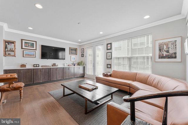 14803 RETREAT BLVD, Chantilly, VA 20151