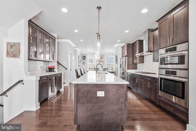 14803 RETREAT BLVD, Chantilly, VA 20151