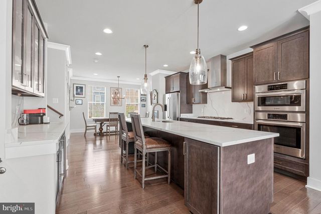 14803 RETREAT BLVD, Chantilly, VA 20151