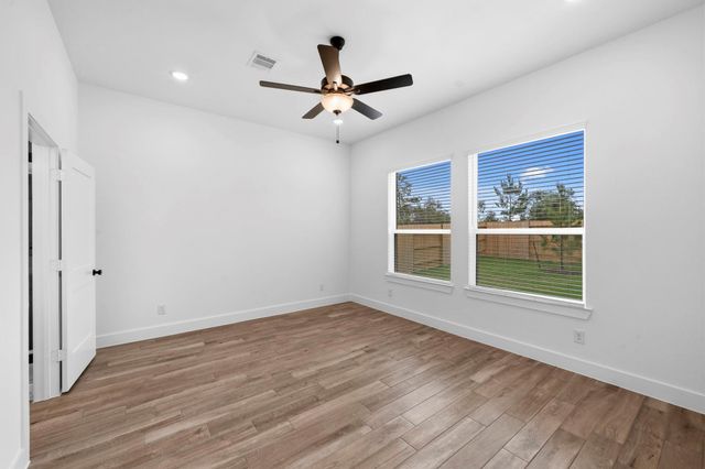 12806 Meadow Wind Way, Conroe, TX 77302
