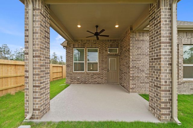 12806 Meadow Wind Way, Conroe, TX 77302