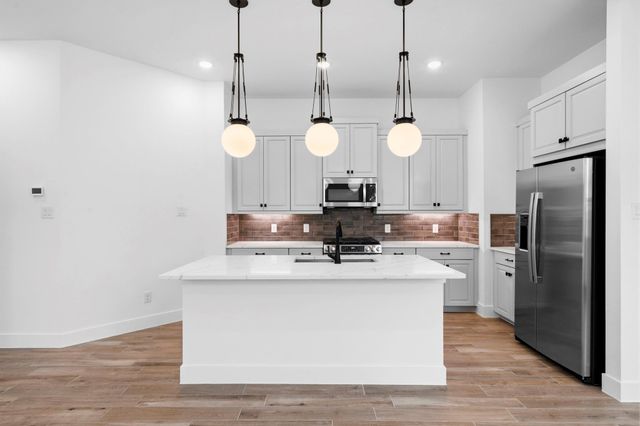 12806 Meadow Wind Way, Conroe, TX 77302