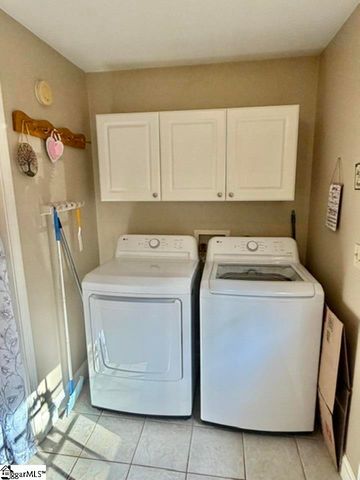 115 Taylors Road, Taylors, SC 29687