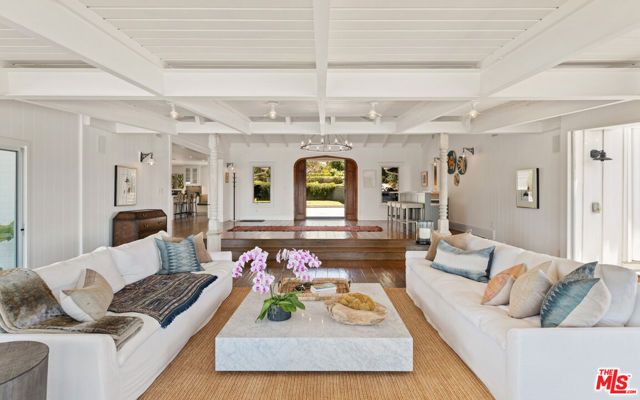 7157 Birdview Avenue, Malibu, CA 90265