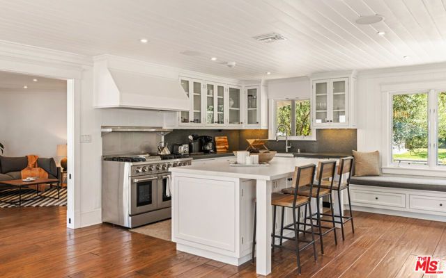 7157 Birdview Avenue, Malibu, CA 90265