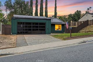 27445 Onlee, Saugus, CA 91350