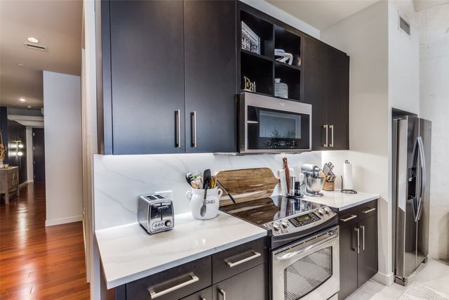 2600 W 7th Street 1413, Fort Worth, TX 76107