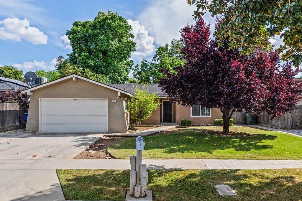 3443 W Oswego Avenue, Fresno, CA 93711