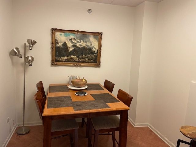 410 W Mahogany Court 304, Palatine, IL 60067