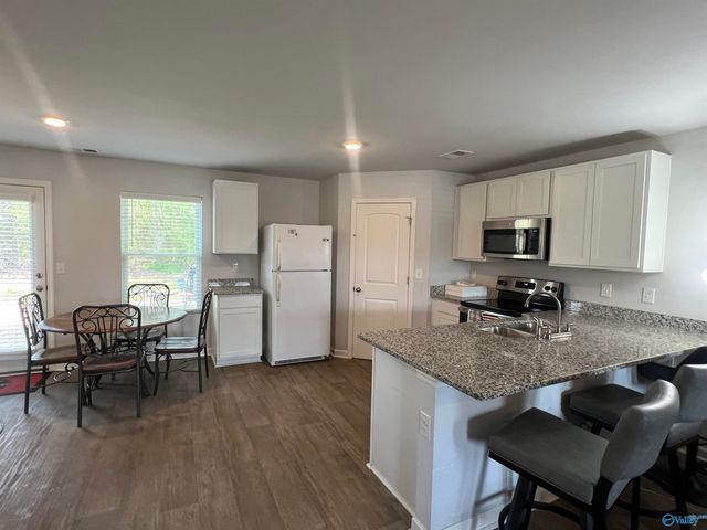 131 Leisure Lane, Arab, AL 35016