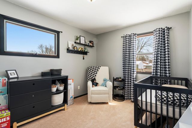 1663 9th Avenue SE, Rochester, MN 55904