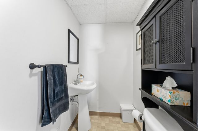 1663 9th Avenue SE, Rochester, MN 55904