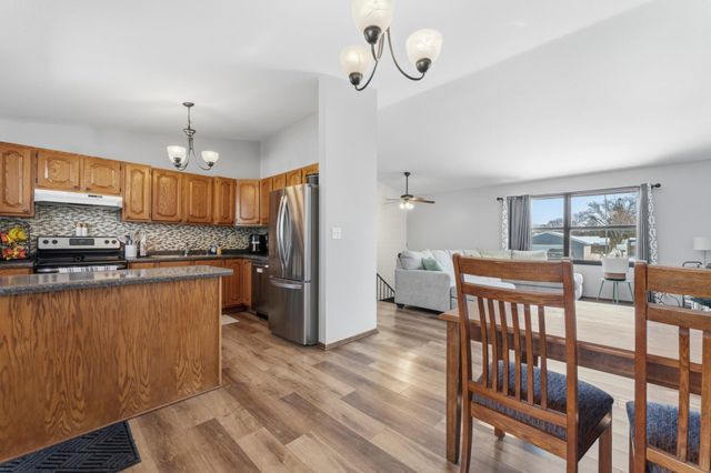 1663 9th Avenue SE, Rochester, MN 55904