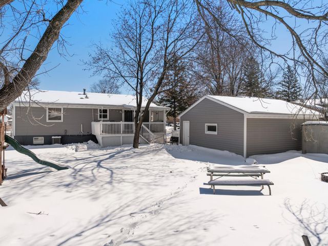1663 9th Avenue SE, Rochester, MN 55904