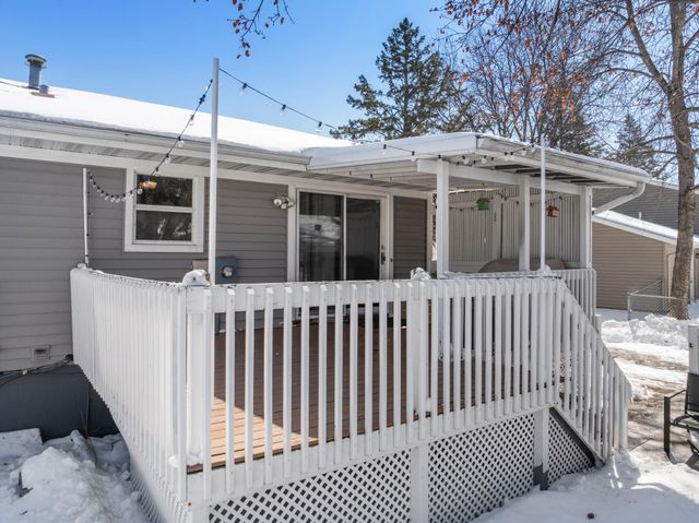 1663 9th Avenue SE, Rochester, MN 55904