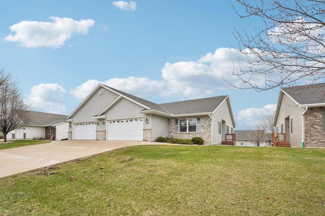 780 Chief Kewaskum PLACE, Kewaskum, WI 53040