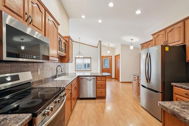 780 Chief Kewaskum PLACE, Kewaskum, WI 53040