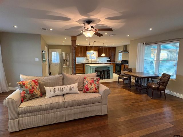 20480 Clearwater Circle, Flint, TX 75762