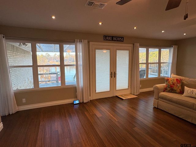 20480 Clearwater Circle, Flint, TX 75762