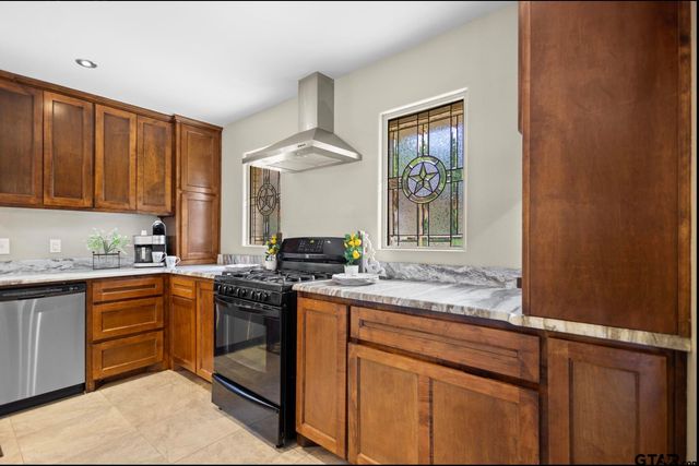 20480 Clearwater Circle, Flint, TX 75762