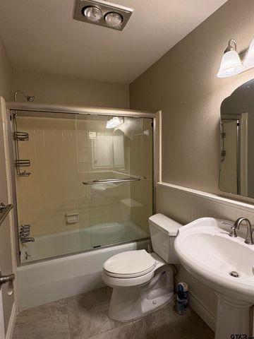 20480 Clearwater Circle, Flint, TX 75762