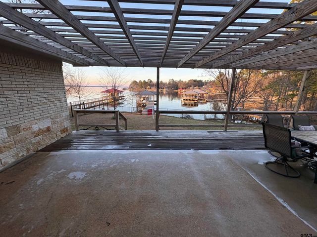 20480 Clearwater Circle, Flint, TX 75762