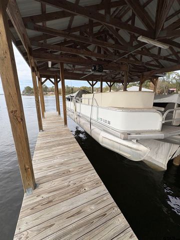 20480 Clearwater Circle, Flint, TX 75762