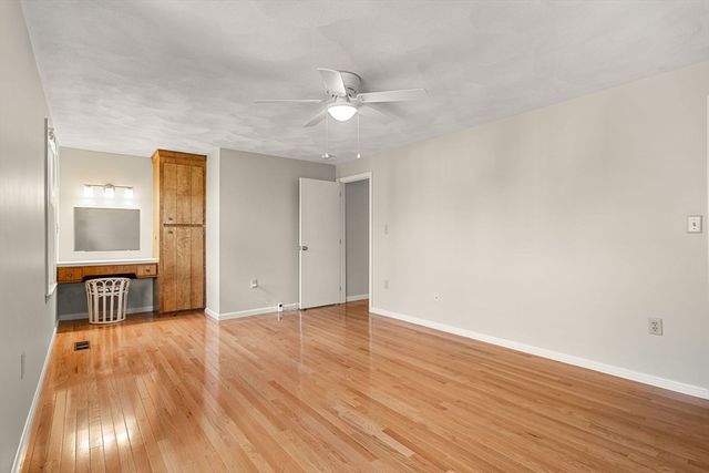 290 Apache Way 290, Tewksbury, MA 01876