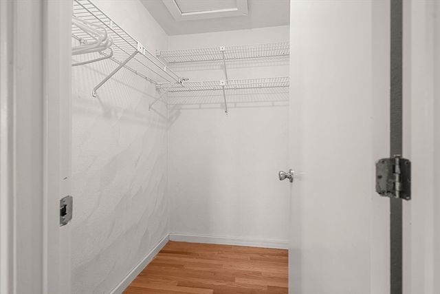 290 Apache Way 290, Tewksbury, MA 01876