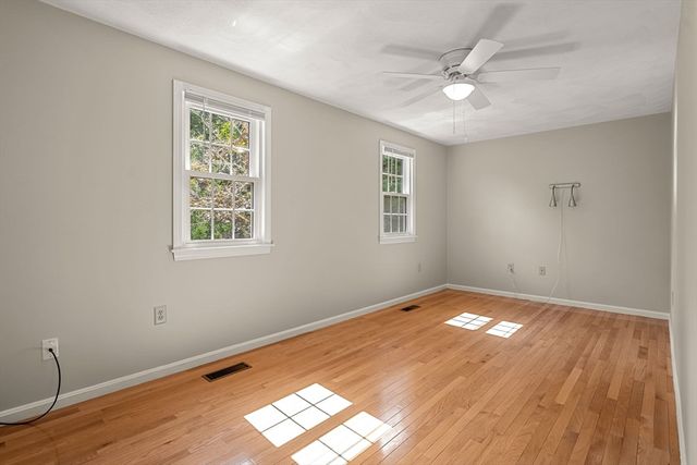 290 Apache Way 290, Tewksbury, MA 01876