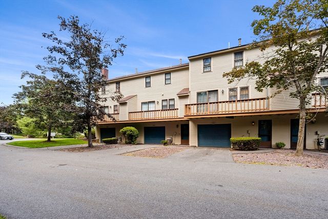 290 Apache Way 290, Tewksbury, MA 01876