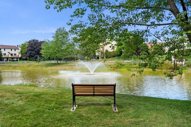 290 Apache Way 290, Tewksbury, MA 01876