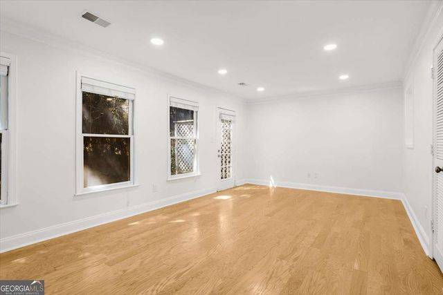 232 Peachtree Hollow Court, Sandy Springs, GA 30328