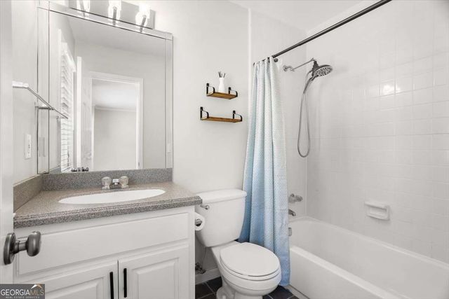 232 Peachtree Hollow Court, Sandy Springs, GA 30328