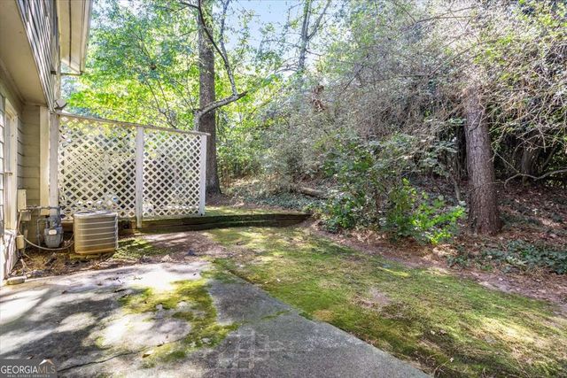 232 Peachtree Hollow Court, Sandy Springs, GA 30328