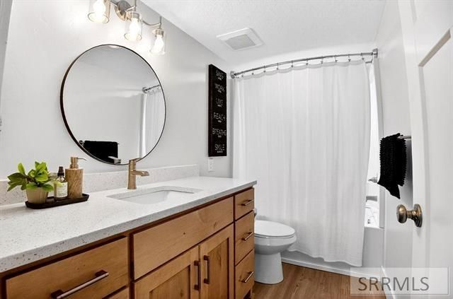 1205 Angela St, Chubbuck, ID 83202