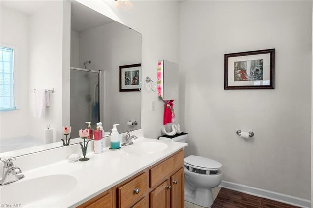 460 Overbrook Meadow Court, Kernersville, NC 27284