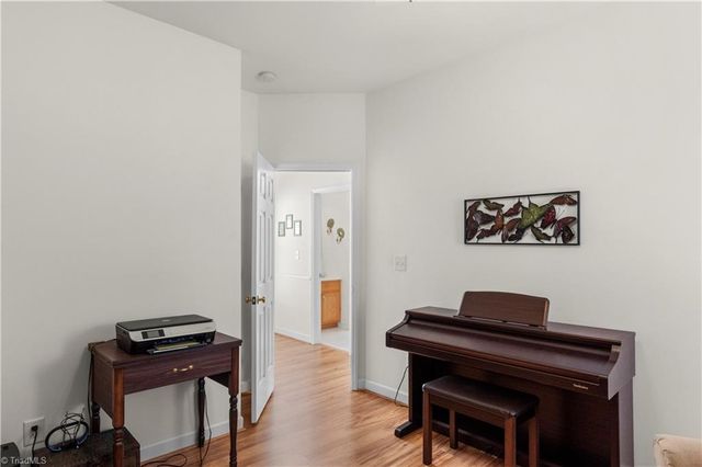 460 Overbrook Meadow Court, Kernersville, NC 27284