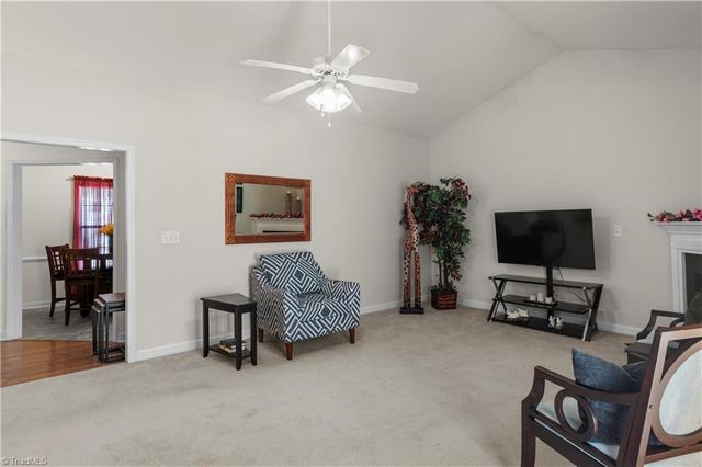 460 Overbrook Meadow Court, Kernersville, NC 27284