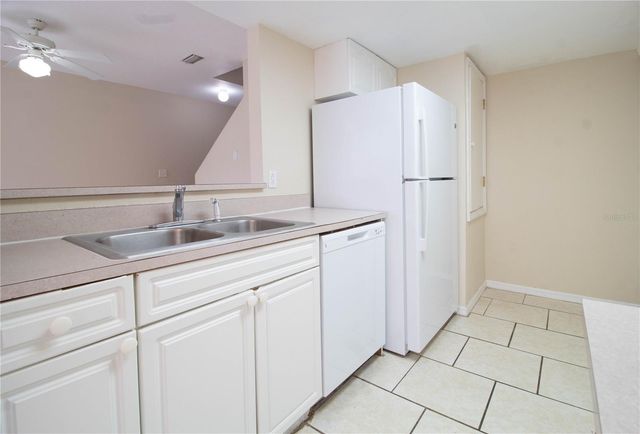 217 AUSTRALIAN WAY A, Davenport, FL 33897