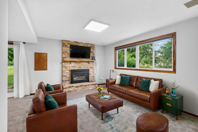 9974 106th Place N, Maple Grove, MN 55369