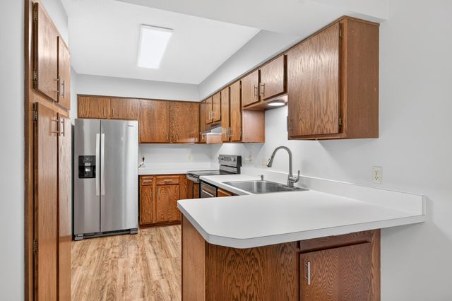 9974 106th Place N, Maple Grove, MN 55369