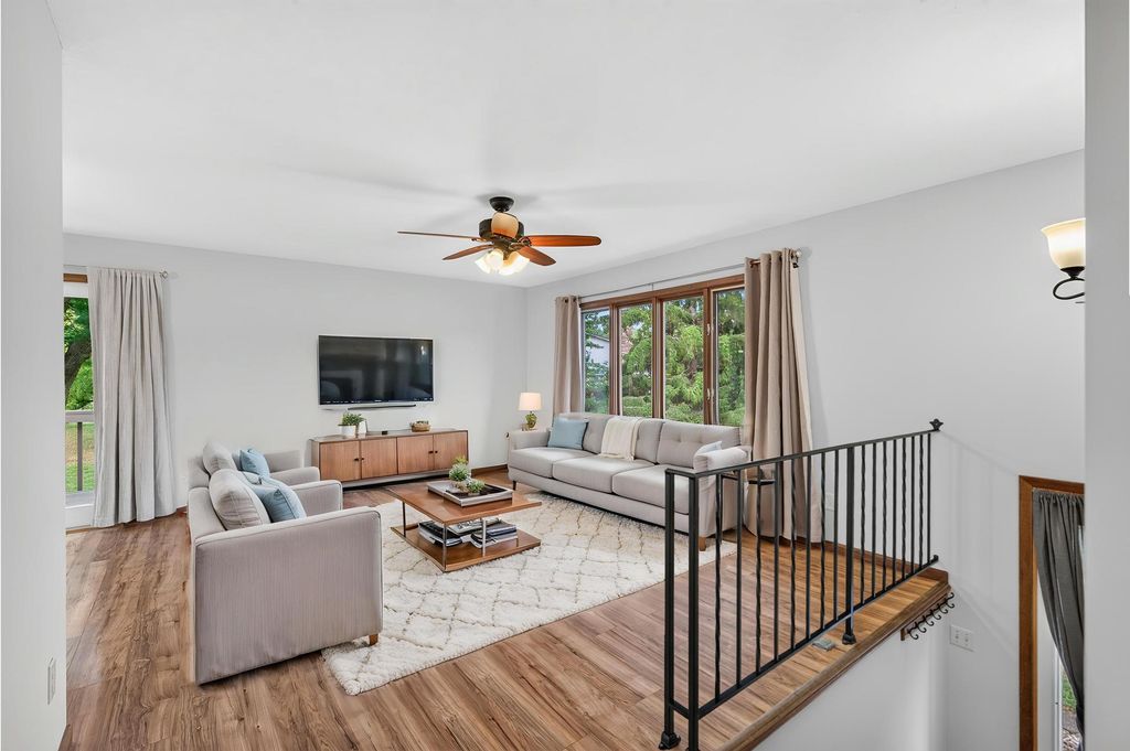 9974 106th Place N, Maple Grove, MN 55369 — photo 2