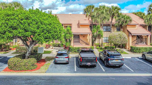 11221 Aspen Glen Drive 205, Boynton Beach, FL 33437