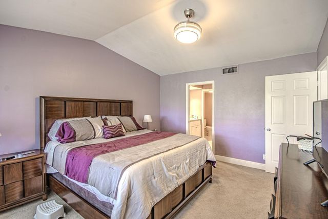 11221 Aspen Glen Drive 205, Boynton Beach, FL 33437