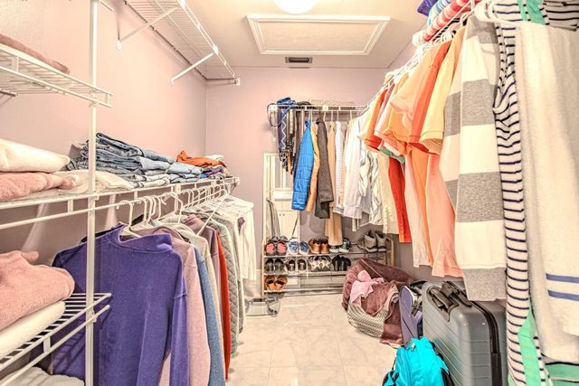 11221 Aspen Glen Drive 205, Boynton Beach, FL 33437