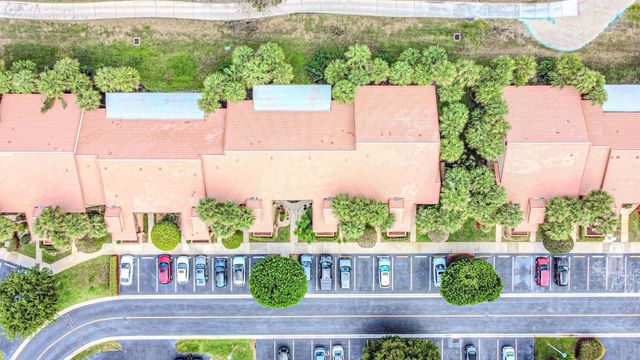 11221 Aspen Glen Drive 205, Boynton Beach, FL 33437