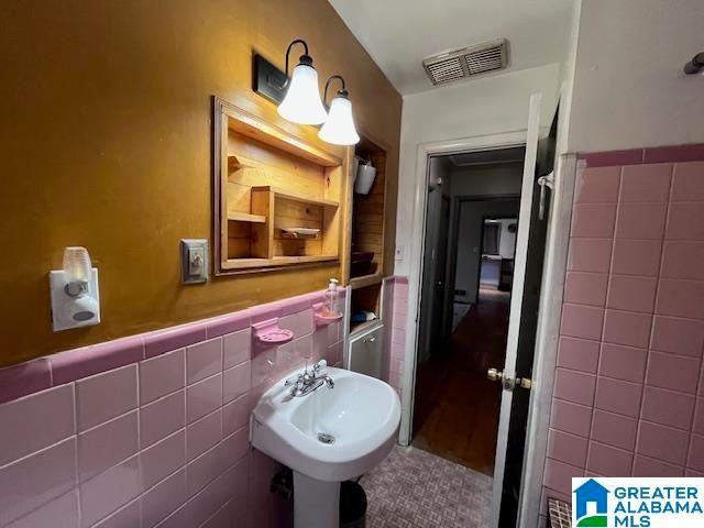 4949 43RD WAY N, Birmingham, AL 35217