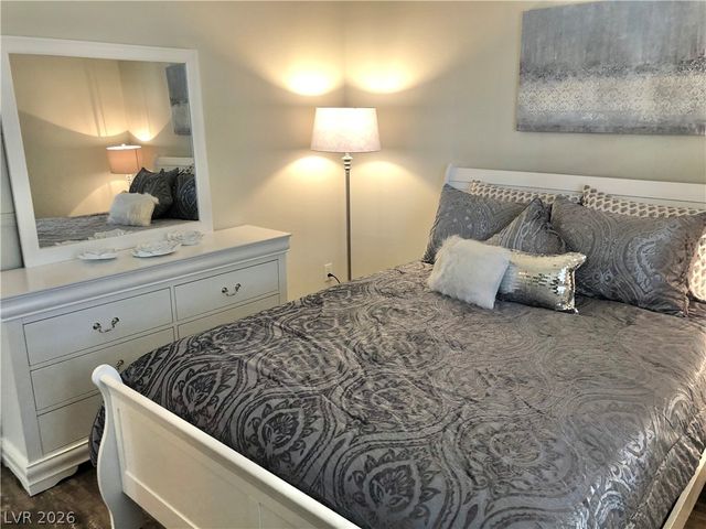 1004 DUCKHORN Court 201, Las Vegas, NV 89144