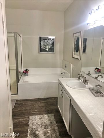 1004 DUCKHORN Court 201, Las Vegas, NV 89144